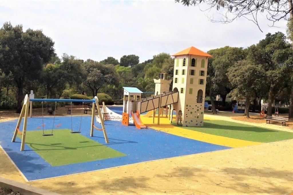 Appartement L'Evasion, Vue Mer, Plages A Pied Frejus Bagian luar foto