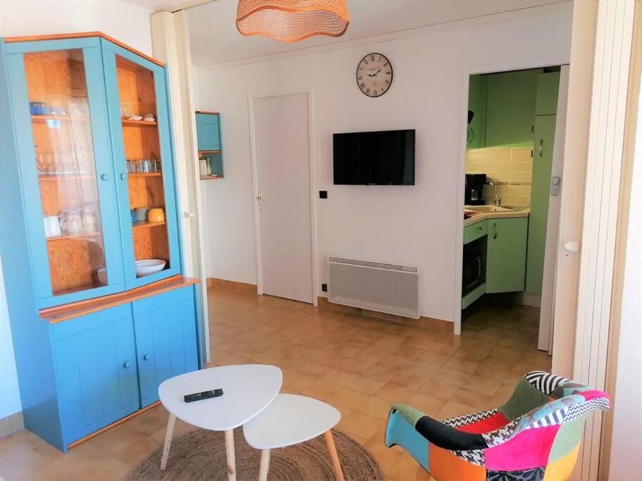 Appartement L'Evasion, Vue Mer, Plages A Pied Frejus Bagian luar foto